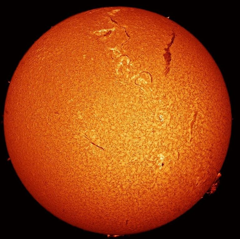 Actividades de astronomía en León. Talleres de observación del Sol